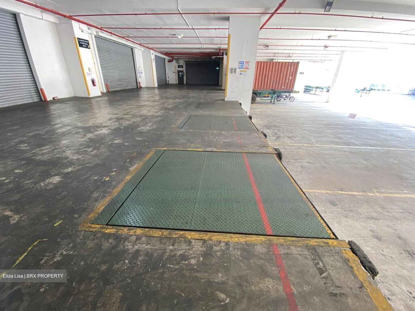 Jurong Logistics Hub (D22), Factory #478705391